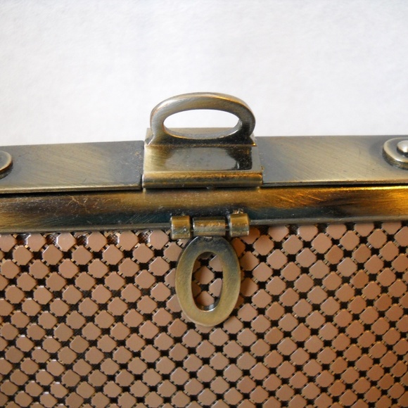 Brown Metal Mesh Purse Shoulder Bag Day Evening Unique Antique Brass Frame - Picture 5 of 8